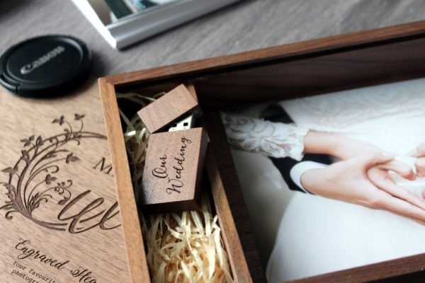 Personalised Wooden Photo Album box for 5x7" Photo Prints with additional Wooden USB Memory stick