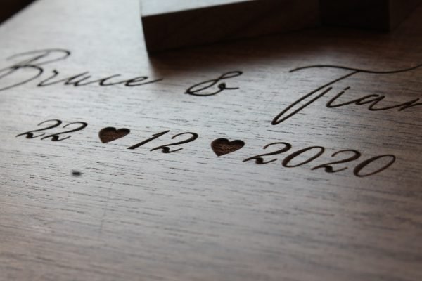 Personalised Wooden Photo Album box for 6x4" Photo Prints with additional Wooden USB Memory stick (Solid Walnut) - Image 12